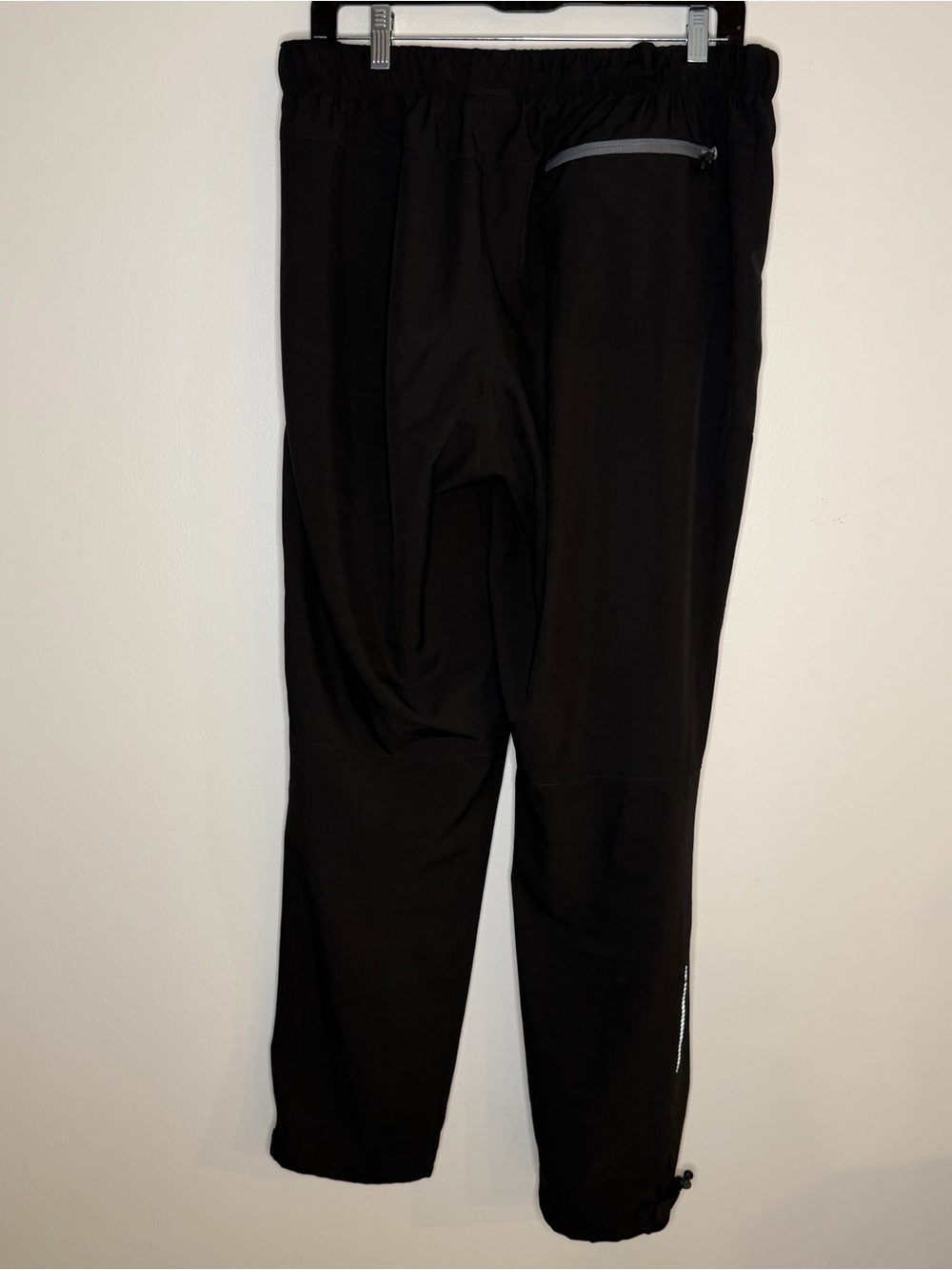 Baleaf Black Jogger Sweatpants with Gray Accents, L - Picture 2 of 7